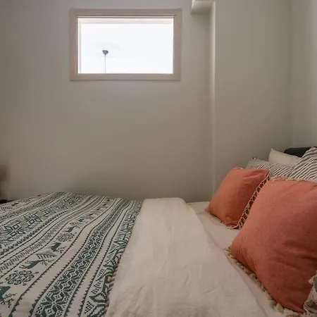0031 - Kadikoy - Central, Cozy And Economic Flat.