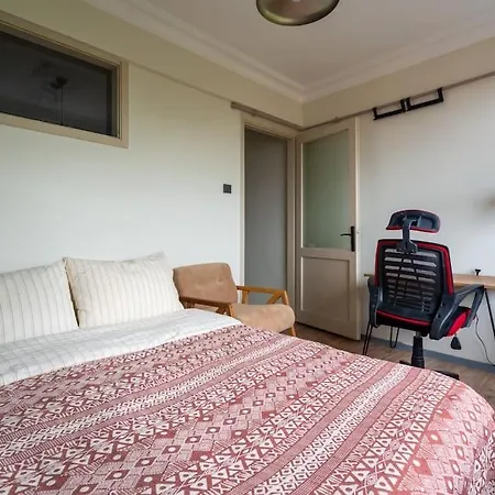 0031 - Kadikoy - Central, Cozy And Economic Flat. Διαμέρισμα